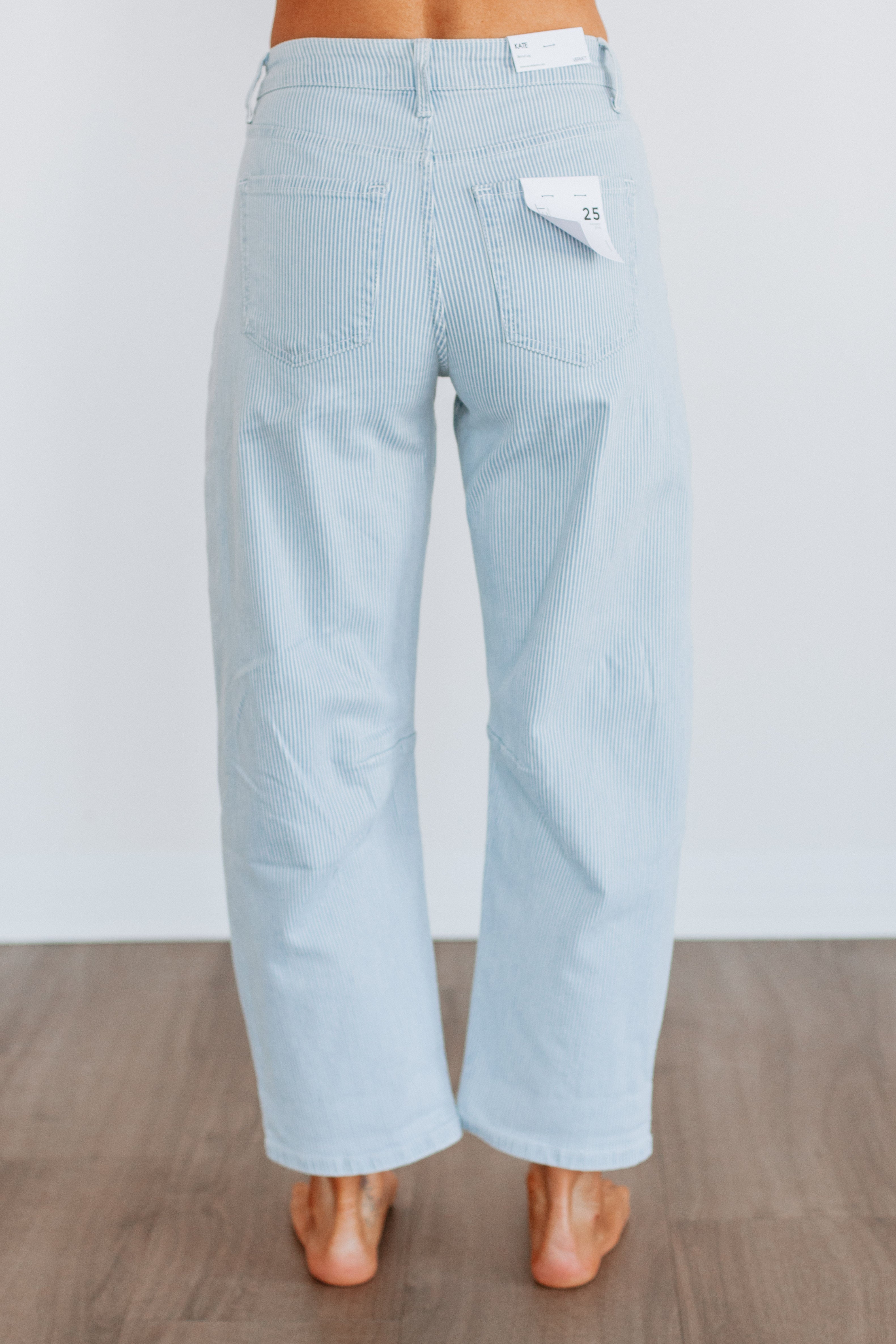 Kate Vervet Jeans - Essence - Image 4